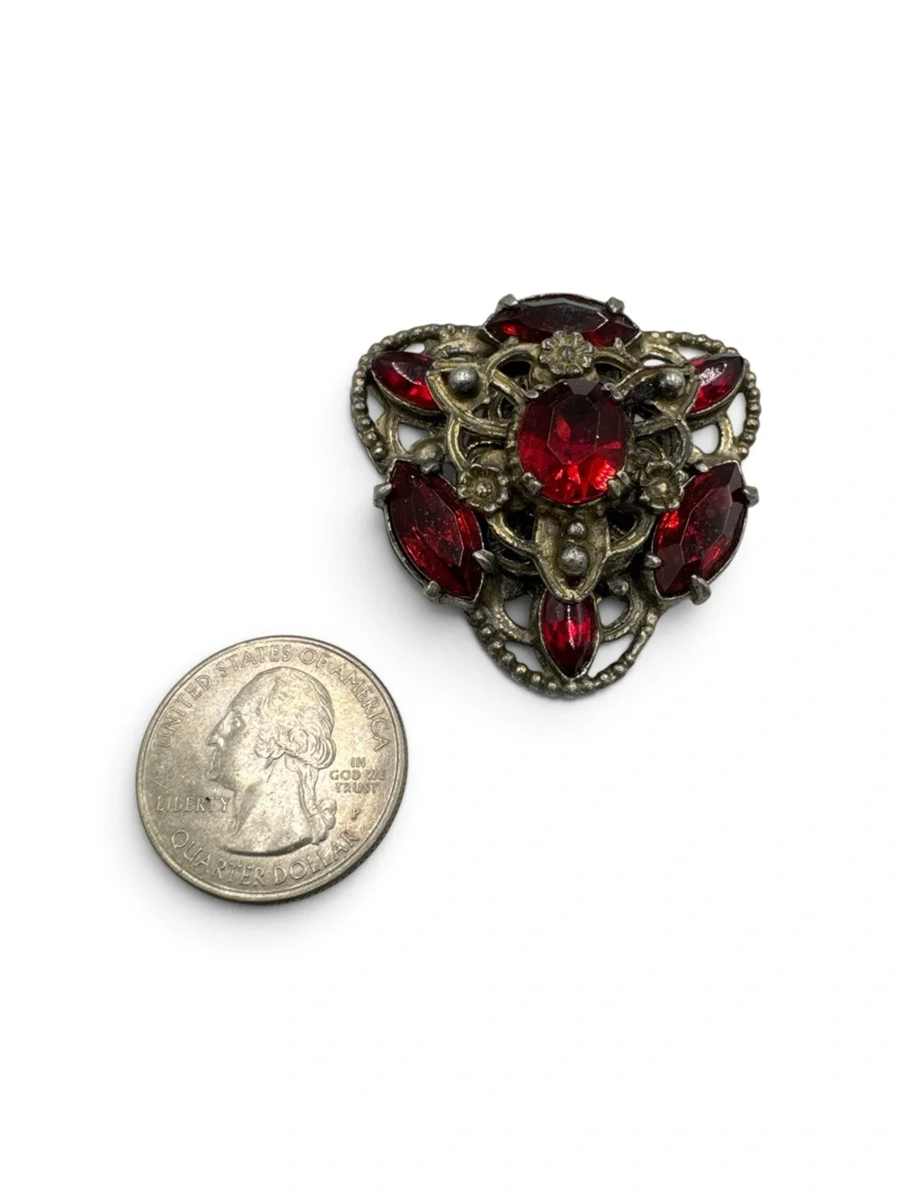 Vintage 1930s Art Deco Red Glass Rhinestone Brass Filigree Dress Clip